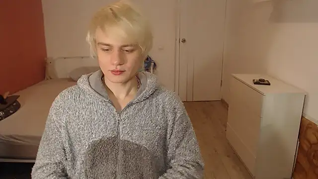 Snapshot of Oliver_sweet_ chatting on January 2026 02:04:02 AM Oliver sweet online show from January 2026 02:04:02 AM