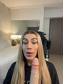 Miss sagitario online show from November 2025 12:15:02 PM