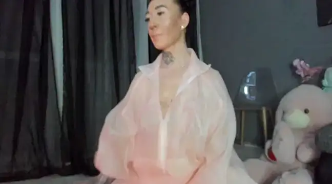 Snapshot of Rayanablackandwhite chatting on March 2025 05:02:01 PM Rayanablackandwhite online show from March 2025 05:02:01 PM