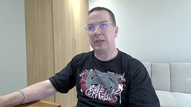 Snapshot of BrettJ81 chatting on December 2025 12:20:01 PM BrettJ81 online show from December 2025 12:20:01 PM