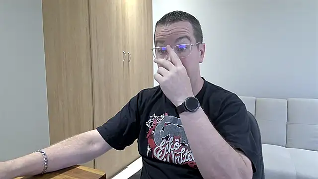 Snapshot of BrettJ81 chatting on February 2026 02:21:01 PM BrettJ81 online show from February 2026 02:21:01 PM