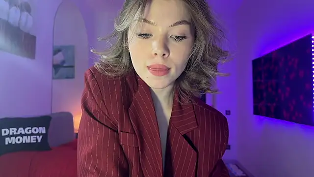 Aliceimhorny online show from February 2025 02:44:01 PM