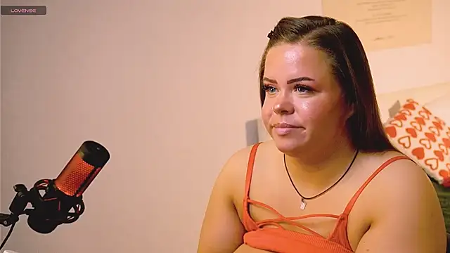 Sheila queen  online show from March 2026 02:35:02 PM