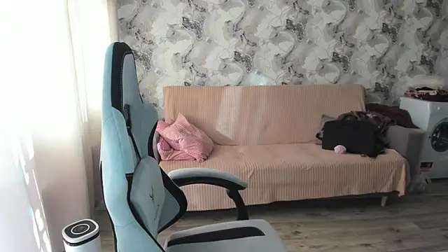 Snapshot of Lis_Kollen chatting on September 2025 10:09:02 AM Lis Kollen online show from September 2025 10:09:02 AM