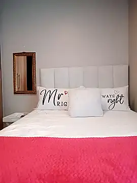 Snapshot of BabySweetDee chatting on December 2024 12:03:01 PM BabySweetDee online show from December 2024 12:03:01 PM