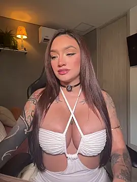 DaniDusan  online show from July 2026 07:16:01 PM