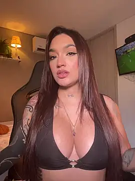 DaniDusan  online show from July 2026 07:17:02 PM
