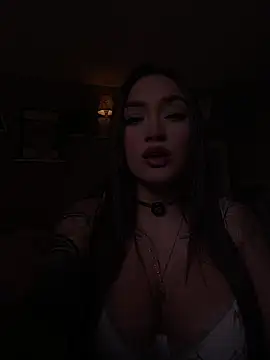 DaniDusan  online show from July 2026 06:17:02 PM