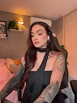 DaniDusan  online show from August 2026 07:17:01 PM