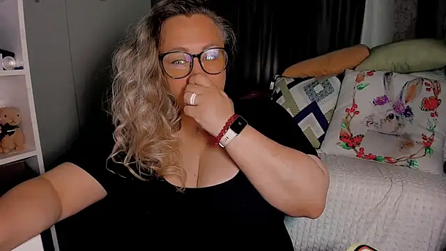 CumOnMy Tits online show from June 2026 02:38:01 AM