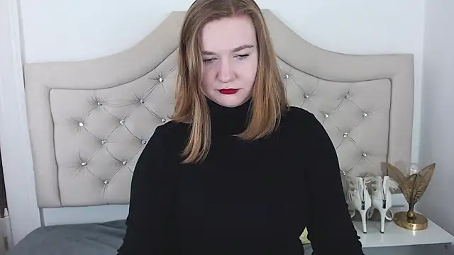 LaraDream online show from January 2025 12:17:01 AM