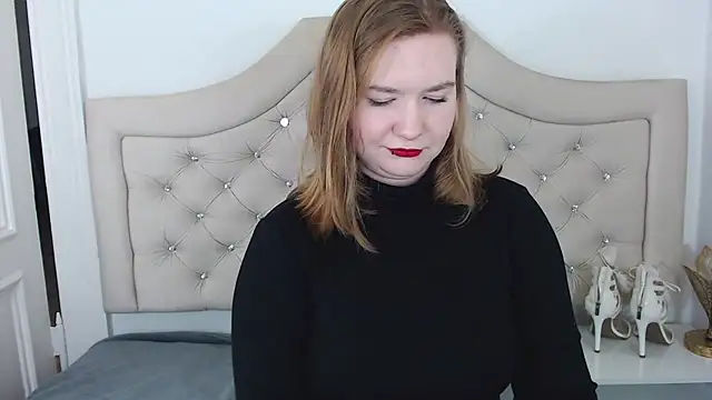 LaraDream online show from January 2025 12:06:01 AM