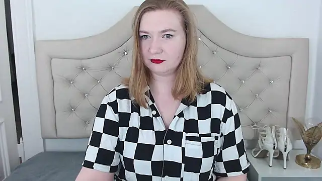 LaraDream online show from January 2025 09:15:02 PM