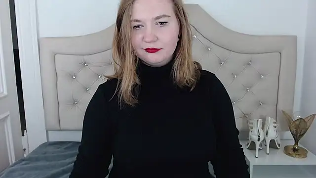 LaraDream online show from January 2025 01:00:02 AM