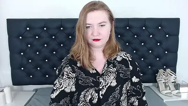 LaraDream online show from February 2025 08:33:02 PM