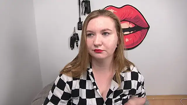 LaraDream online show from October 2025 01:09:02 PM