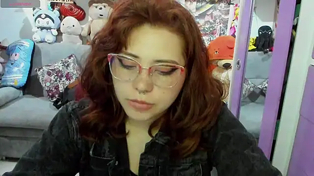 soficammy online show from February 2025 11:32:02 PM