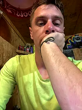 DillPie online show from November 2025 03:39:01 AM