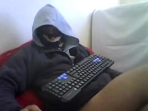 Snapshot of MexicanFantasy chatting on November 2025 02:28:01 PM MexicanFantasy online show from November 2025 02:28:01 PM