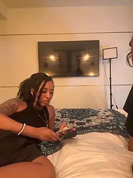 mismialove online show from February 2026 10:14:01 AM