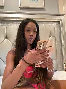 mismialove online show from May 2026 09:04:01 AM