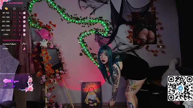 Snapshot of Silvia_Santorskii chatting on October 2025 07:31:02 AM Silvia Santorskii online show from October 2025 07:31:02 AM