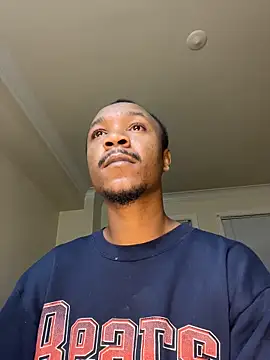 Snapshot of Letgeti chatting on October 2025 01:03:01 AM Letgeti online show from October 2025 01:03:01 AM